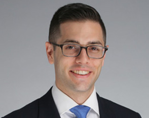 Steven L. Ettinger headshot.