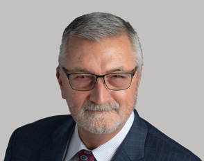 Gregory I. Thomas headshot.