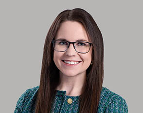 Abigail S. Barnes headshot.
