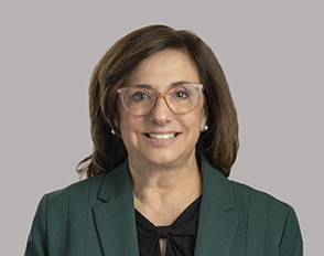 Kelly C. Rambo-Williams headshot.